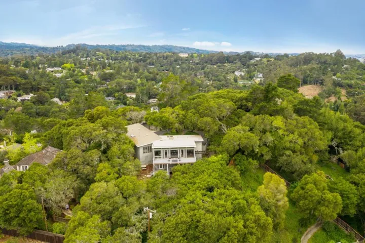 30 Knollcrest Road, Hillsborough, California 94010