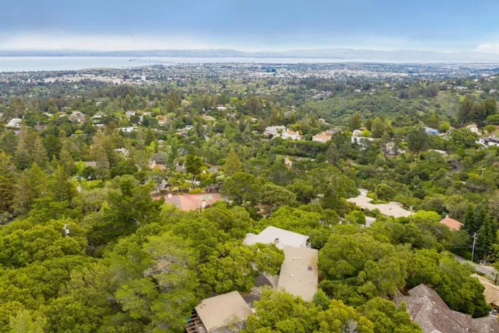 30 Knollcrest Road, Hillsborough, California 94010