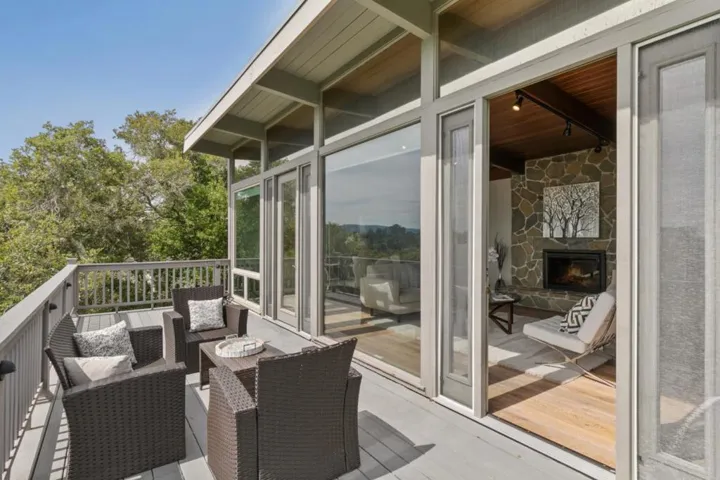 30 Knollcrest Road, Hillsborough, California 94010