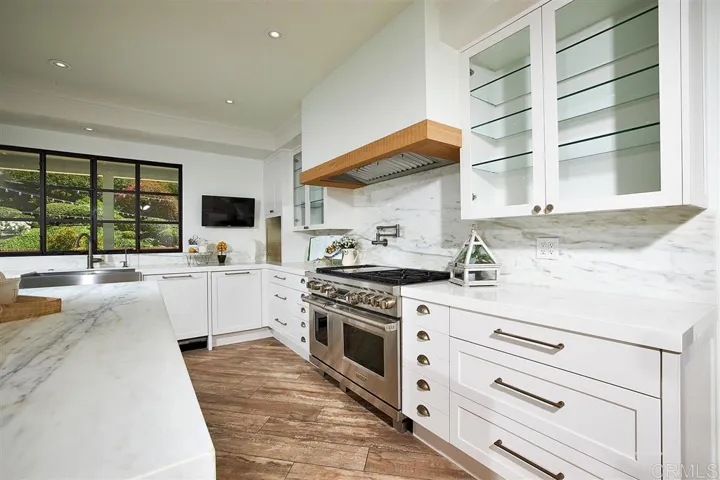 5961 San Elijo, Rancho Santa Fe, California 92067