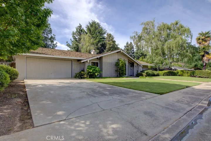 2470 Clover Lane, Merced, California 95340