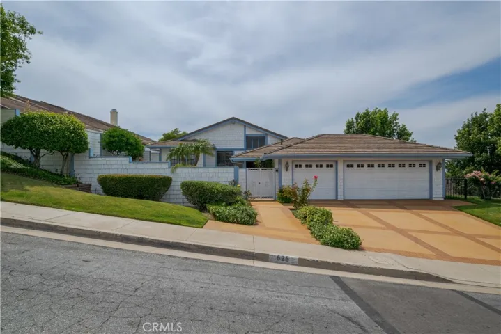 625 S Pathfinder, Anaheim Hills, California 92807