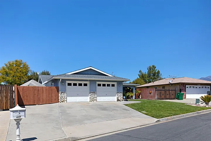 42096 Abbott Ln, Hemet, California 92544