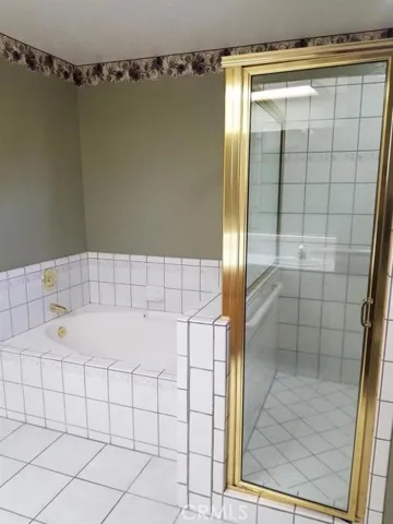 12875 Quail Summit Road, Apple Valley, California 92308
