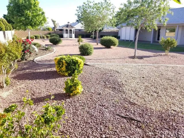 12875 Quail Summit Road, Apple Valley, California 92308