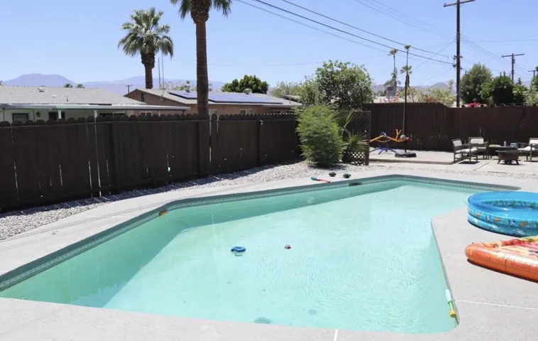 pool
