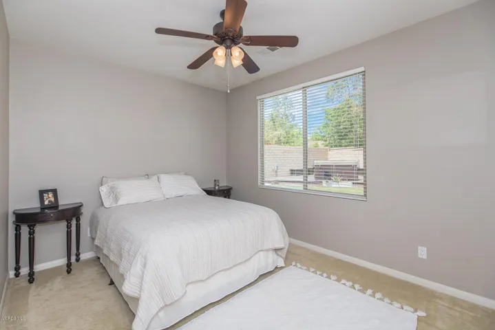 14072 Eaton Hollow Ave-large-016-017-Eat