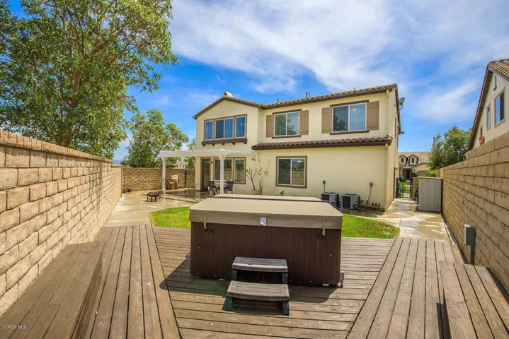 14072 Eaton Hollow Ave-large-037-023-Eat