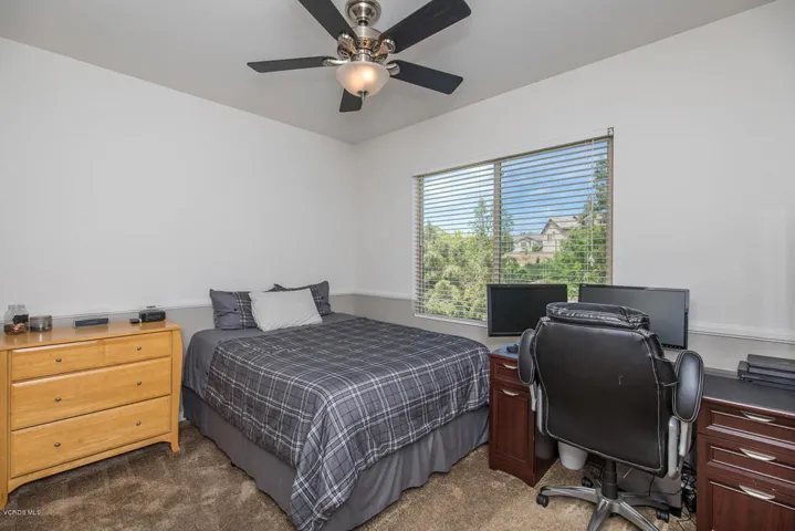 14072 Eaton Hollow Ave-large-023-027-Eat