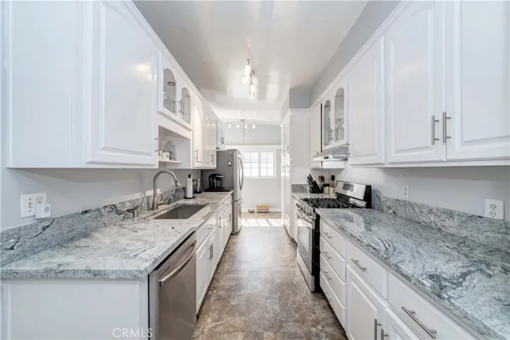 601 W Valley View Drive, Fullerton, California 92835