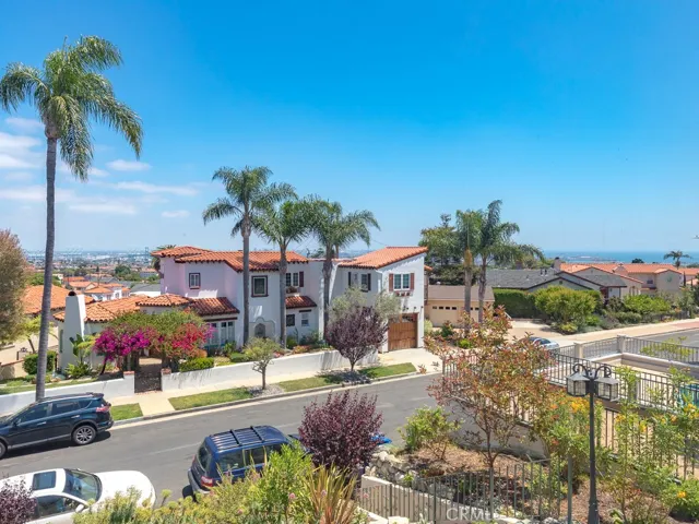 1519 Le Grande Terrace, San Pedro, California 90732