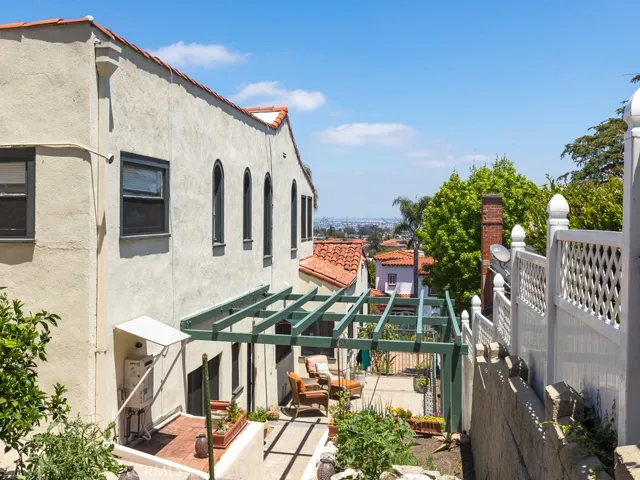 1519 Le Grande Terrace, San Pedro, California 90732