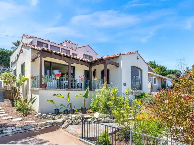 1519 Le Grande Terrace, San Pedro, California 90732