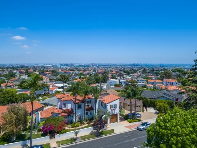 1519 Le Grande Terrace, San Pedro, California 90732