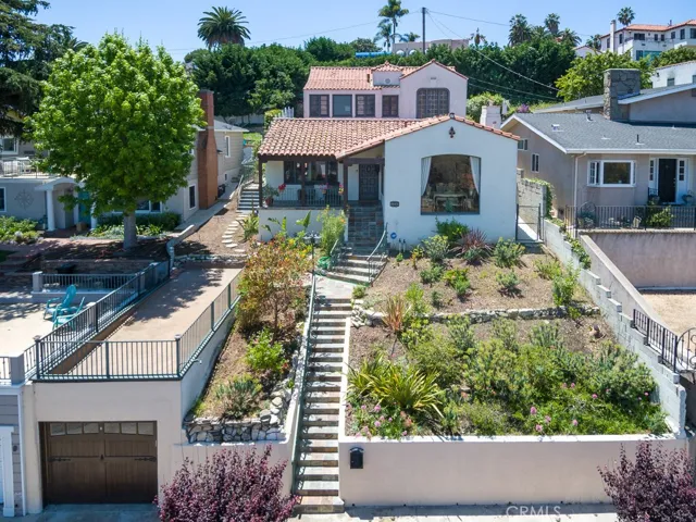 1519 Le Grande Terrace, San Pedro, California 90732