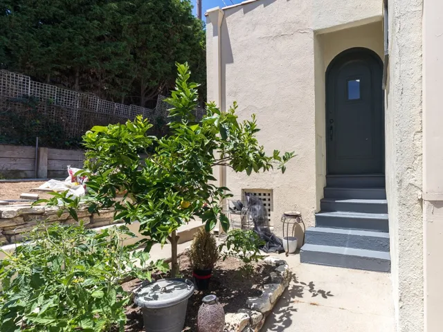 1519 Le Grande Terrace, San Pedro, California 90732