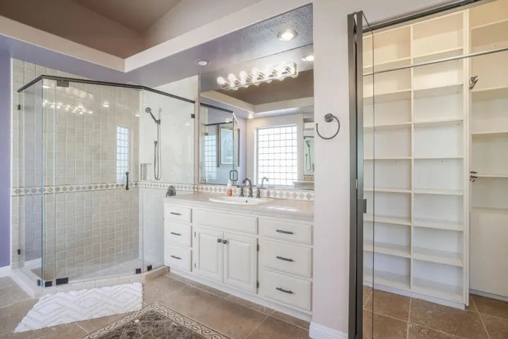 MLS 42825 Caballeros Bermuda Dunes CA-34