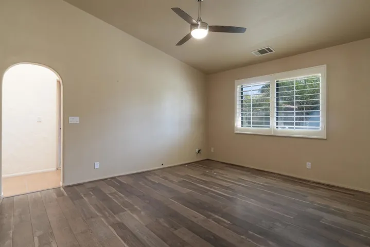 MLS 42825 Caballeros Bermuda Dunes CA-12