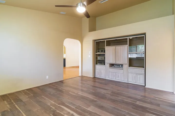 MLS 42825 Caballeros Bermuda Dunes CA-13