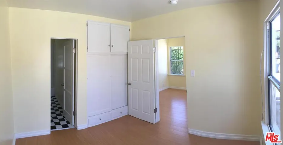 11322 S Grevillea Avenue, Inglewood, California 90304