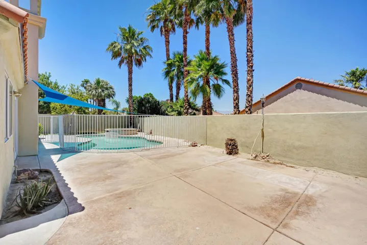 Outdoor Entertaining Area