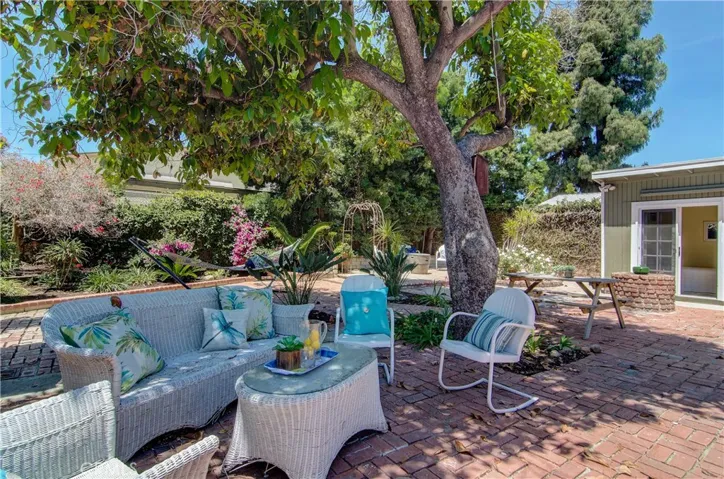 350 S Olive Street, Orange, California 92866