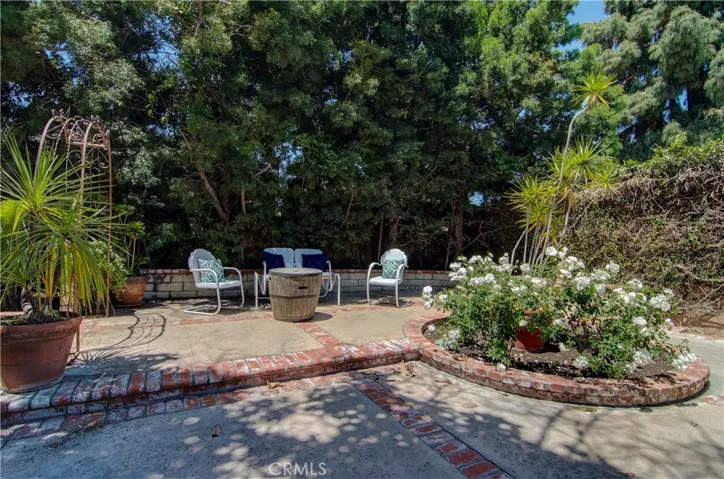 350 S Olive Street, Orange, California 92866