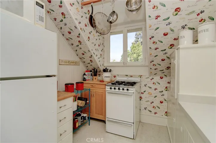 350 S Olive Street, Orange, California 92866