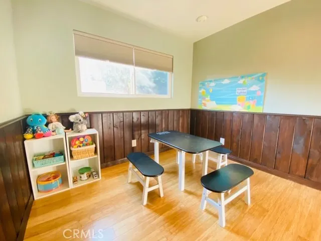 990 W 25th Street, Upland, California 91784