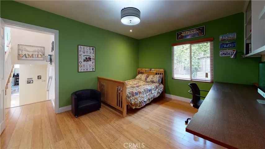 990 W 25th Street, Upland, California 91784