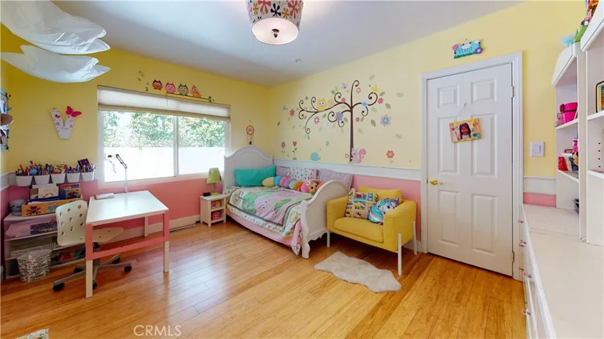 990 W 25th Street, Upland, California 91784