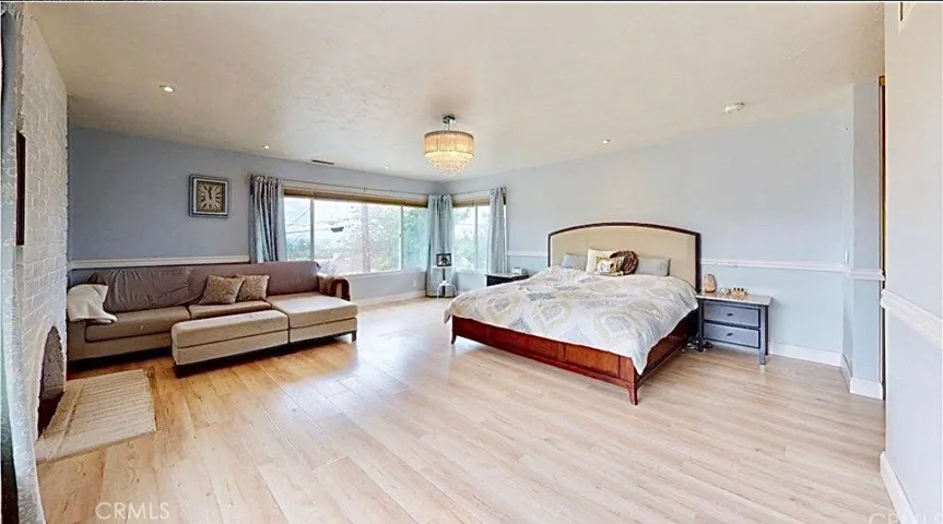 990 W 25th Street, Upland, California 91784