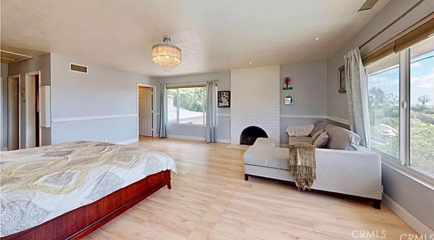 990 W 25th Street, Upland, California 91784