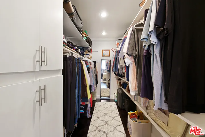 1122 Peck Drive 103, Los Angeles, California 90035