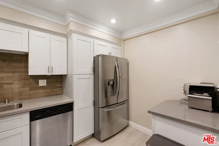 1122 Peck Drive 103, Los Angeles, California 90035