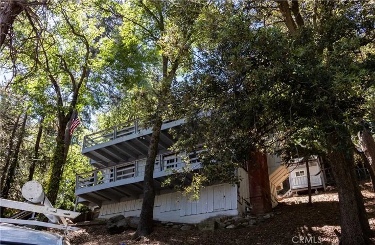 112 Zermat, Crestline, California 92325