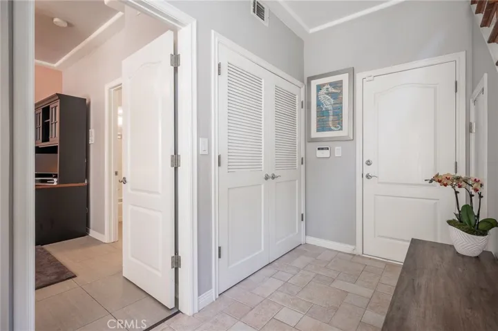 106 S Francisca Avenue B, Redondo Beach, California 90277