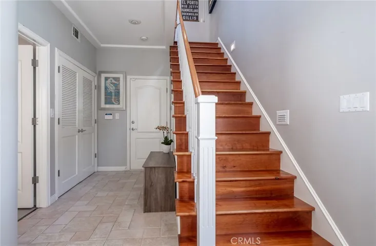 106 S Francisca Avenue B, Redondo Beach, California 90277