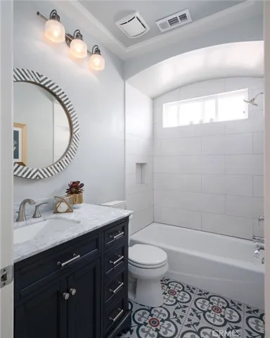 106 S Francisca Avenue B, Redondo Beach, California 90277