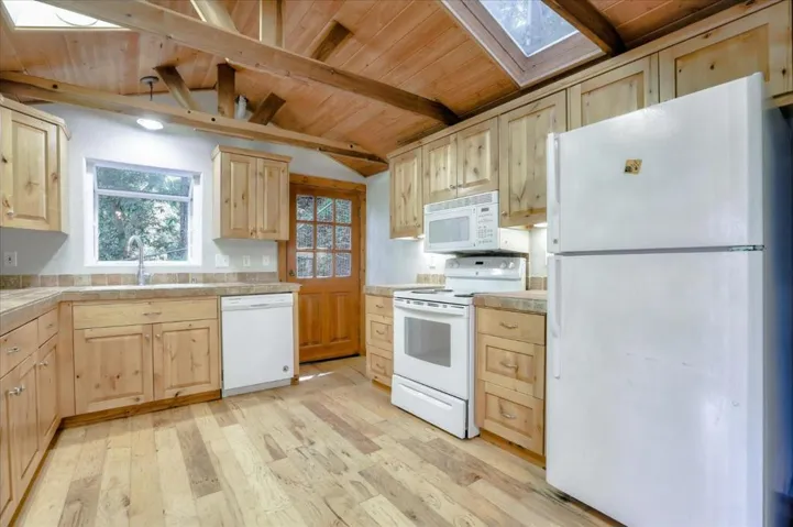 21471 Lee Drive, Los Gatos, California 95033