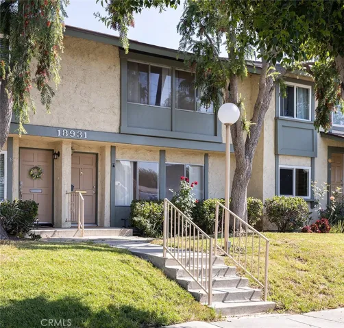 18931 Kittridge Street 77, Reseda, California 91335