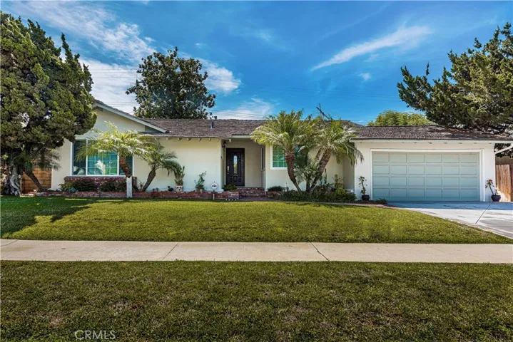 12872 Chaplet Place, North Tustin, California 92705