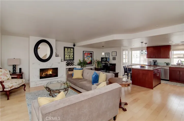 7679 Yorktown Avenue, Huntington Beach, California 92648