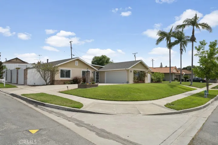927 Tracie Drive, Brea, California 92821