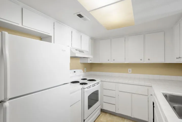 5301+E+Waverly+Dr+Unit+180+Palm+Springs-