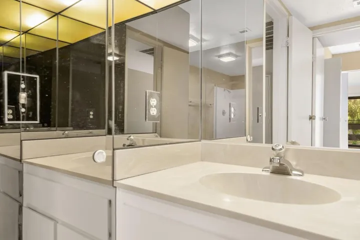 5301+E+Waverly+Dr+Unit+180+Palm+Springs-