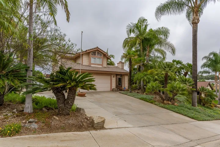 8835 Ridgeton Ct, Lakeside, California 92040