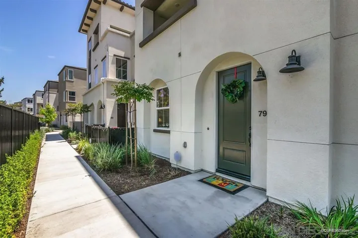 5160 Calle Sand Arch 79, San Diego, California 92154