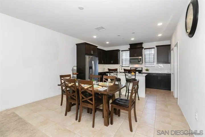 5160 Calle Sand Arch 79, San Diego, California 92154