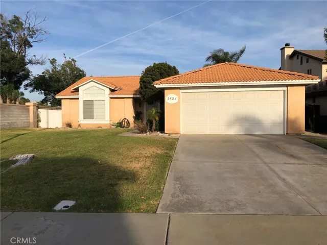 3521 N Tamarind Avenue, Rialto, California 92377
